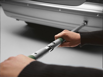 Приспособления для буксировки авто: виды и особенности