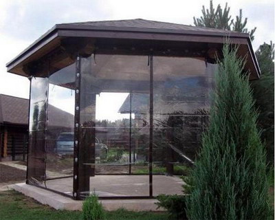 Мягкие окна для веранды: актуальность и выгода