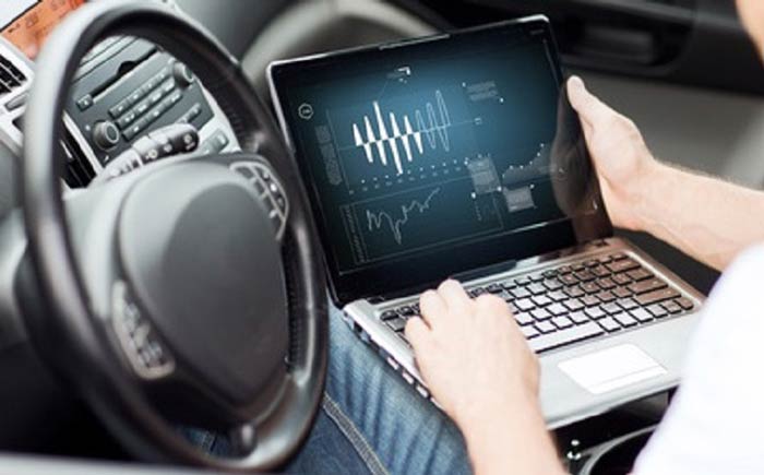 компьютерная диагностика авто с помощью компьютера и специального программного обеспечения компьютерная диагностика авто с помощью компьютера и специального программного обеспечения