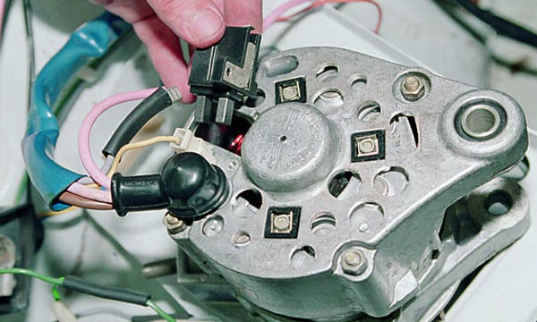 замена щеток генератора замена щеток генератора