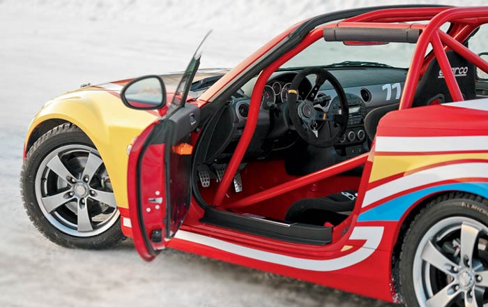 каркас безопасности гоночного автомобиля