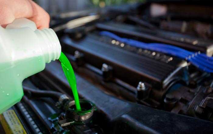 замена антифриза или охлаждающей жидкости